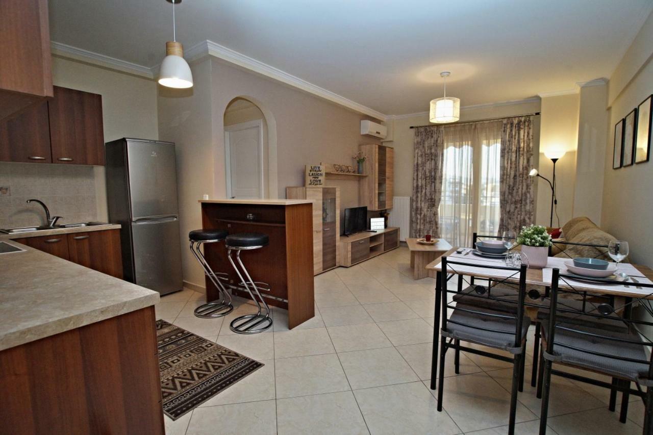 Apartament Charming Near Center And The Sea Atena