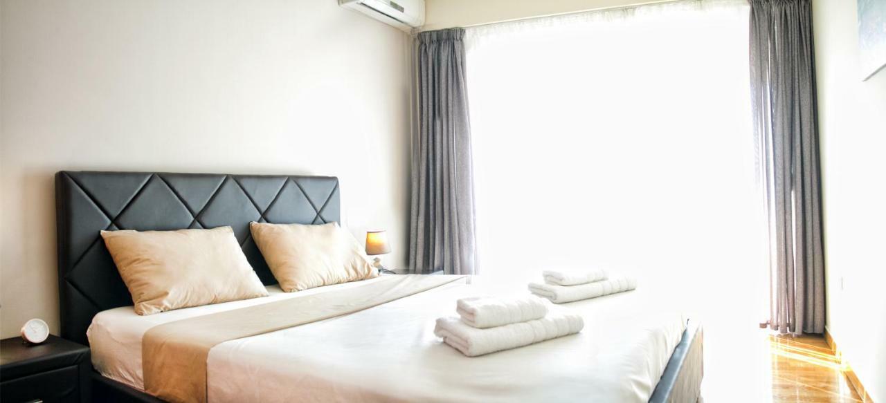 Apartament Charming Near Center And The Sea Atena